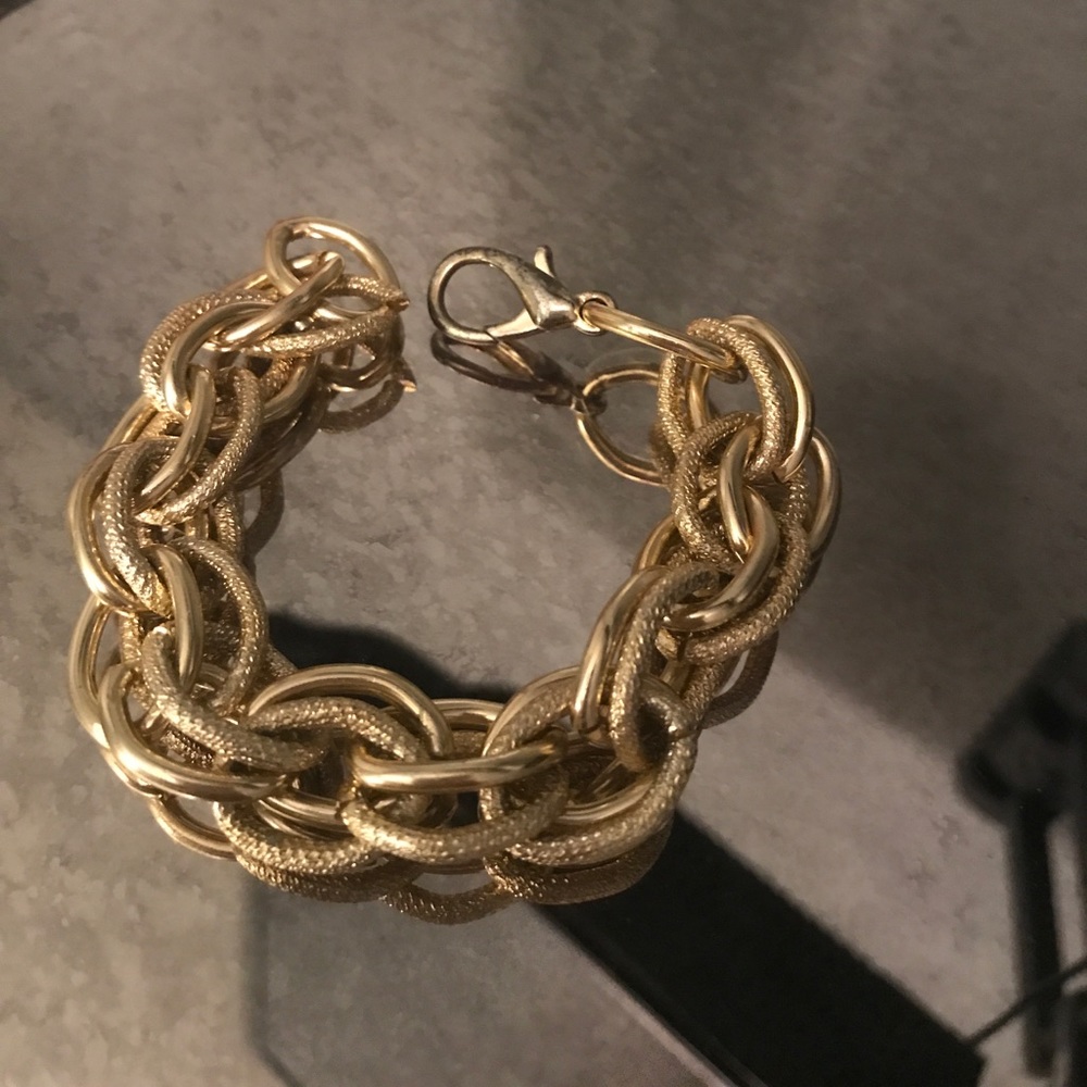 Derng link bracelet, never worn.