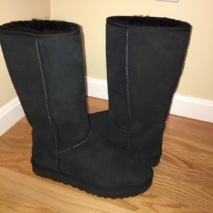 Classic Tall black UGGs