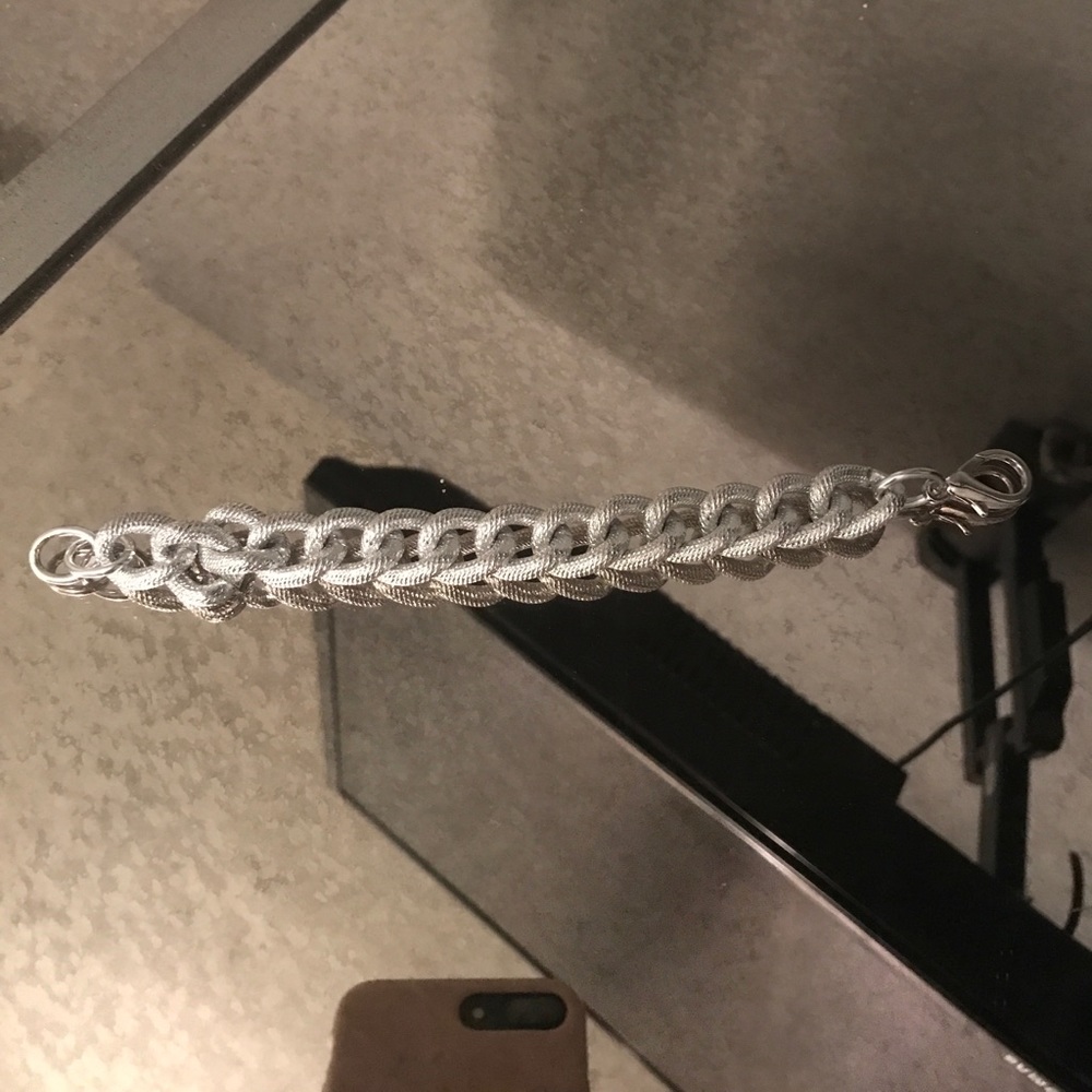 Derng link bracelets. - Picture 2 of 4