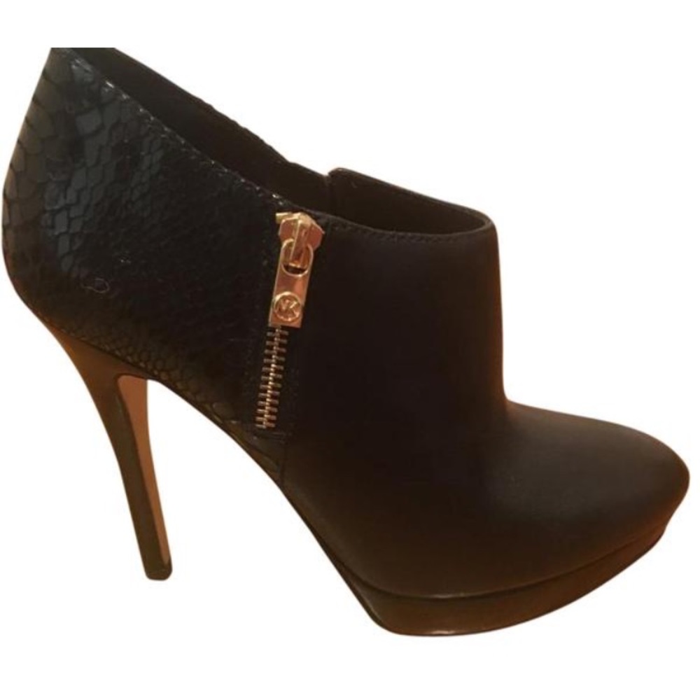 Michael Kors York Bootie