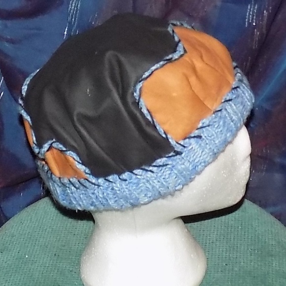 Leather-Wool-Cap in black, beige (tan)blue main image 4