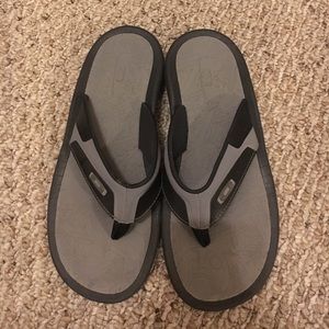 Oakley sandals