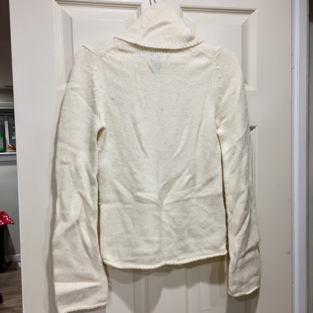 Express cream turtleneck sweater - Picture 2 of 3