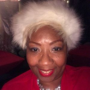 Meet your Posher, Liz