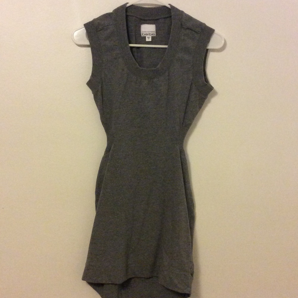 Backless dress
