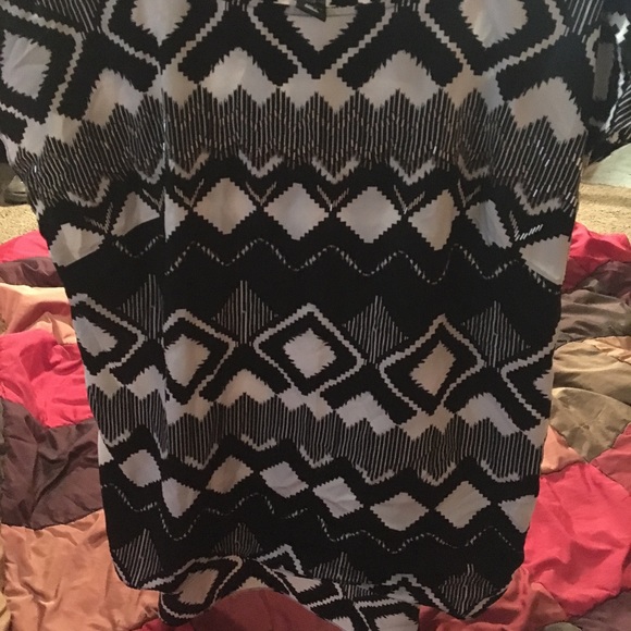 Women's blouse - Picture 2 of 2