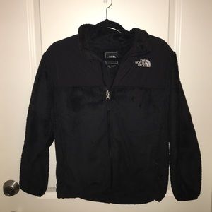 North Face girls large fuzzy jacket