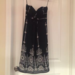 White House | Black Market Strapless Dress