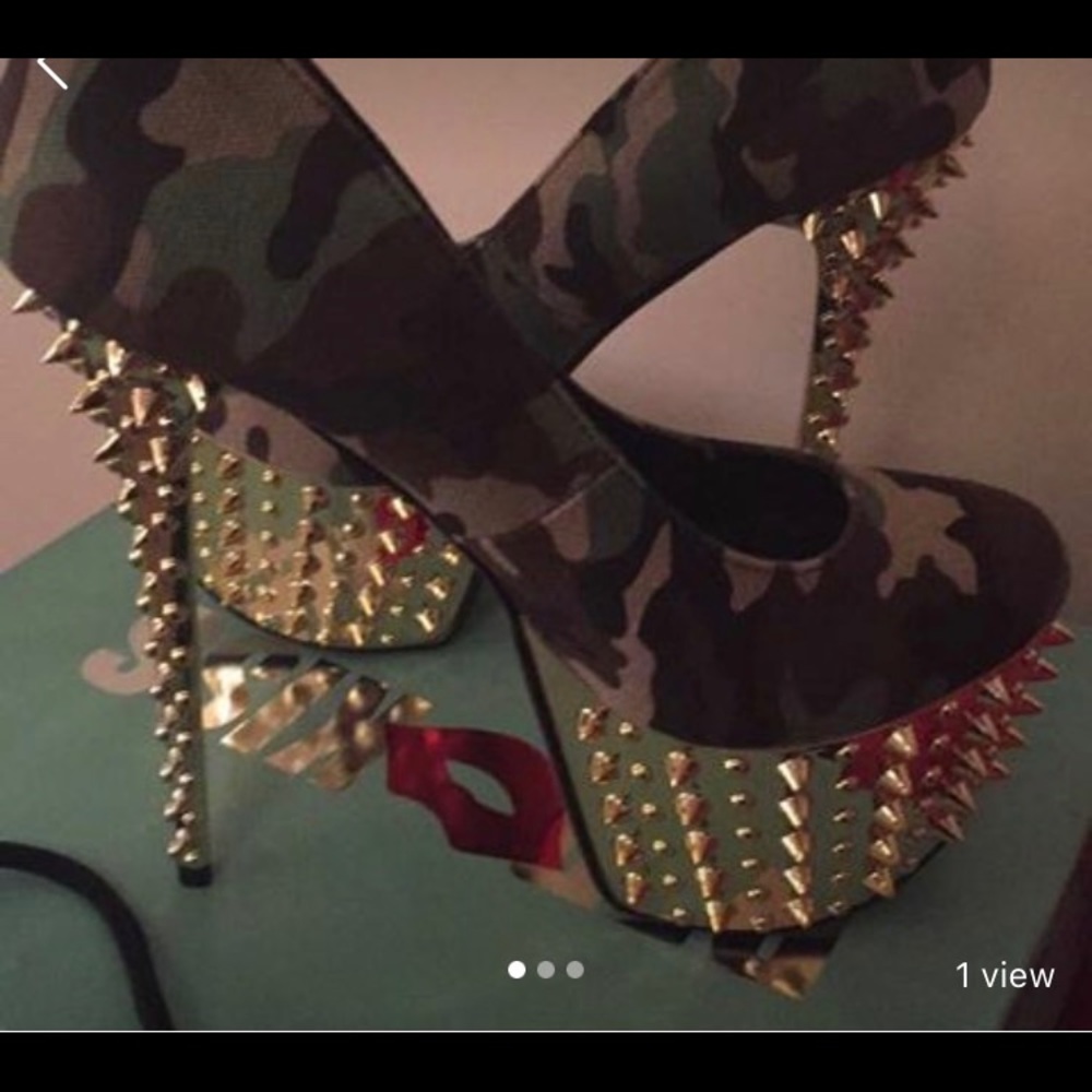 Heels 👠
