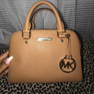 Mini Michael Kors Saffiano Purse