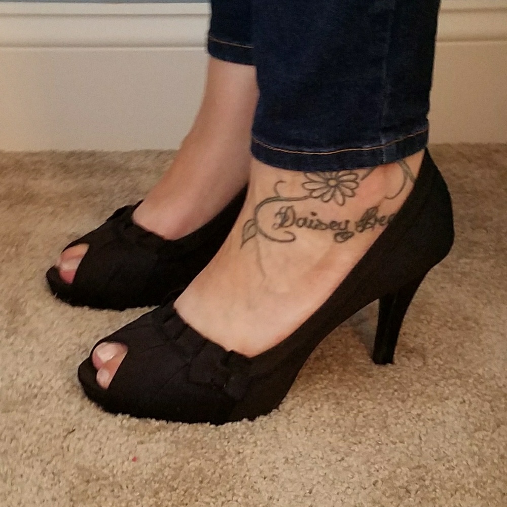 Black Peep toe heels