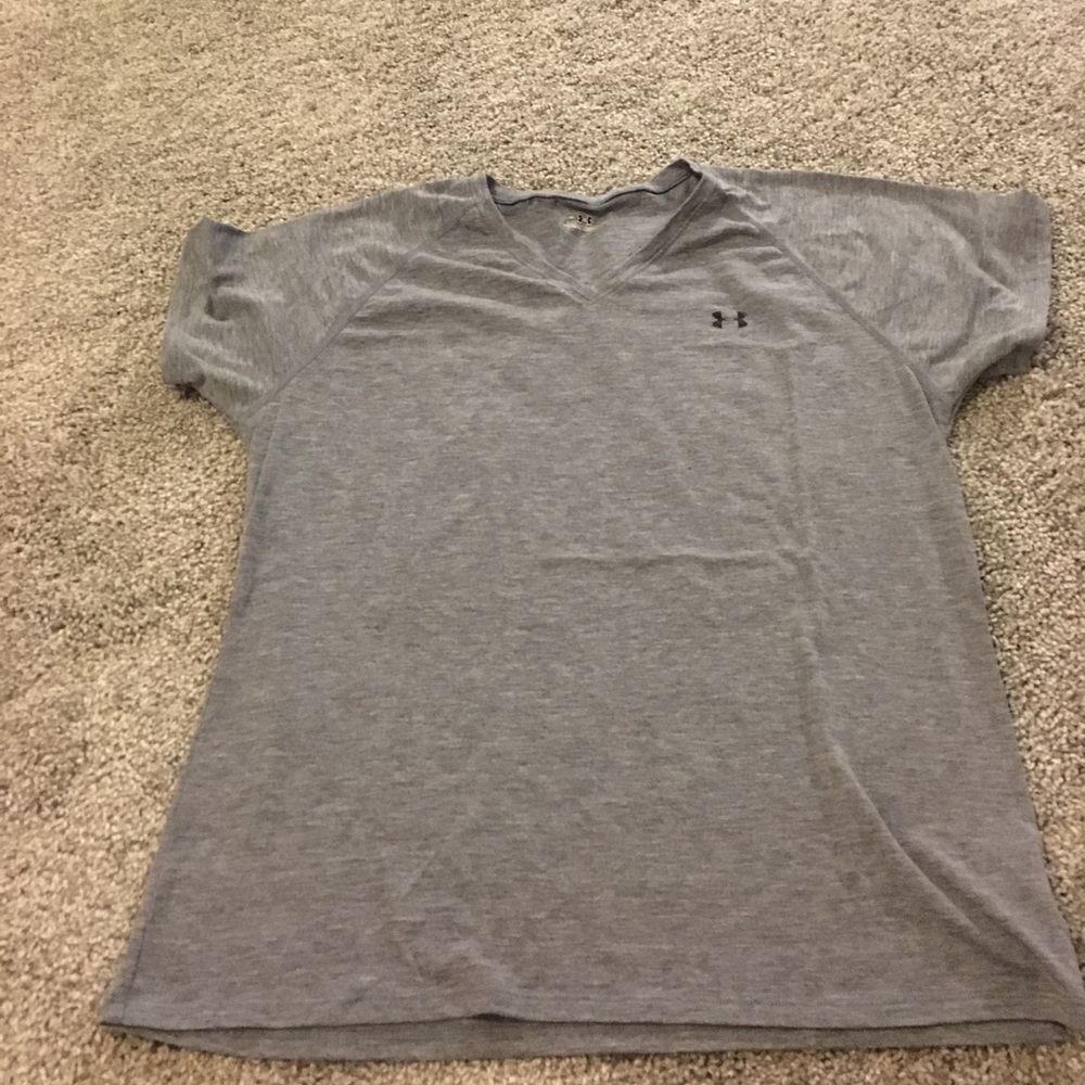 Under armor v neck