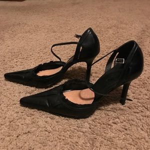 Black high heeled shoe