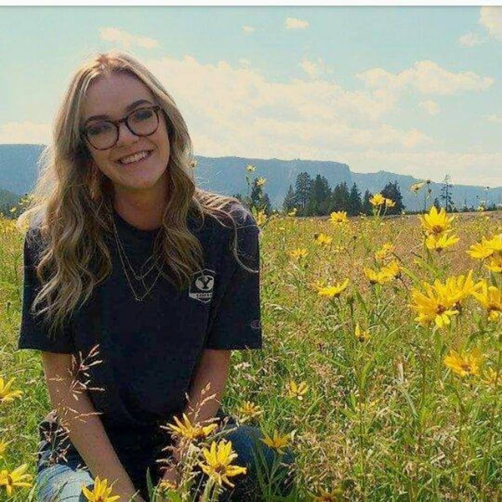 Meet your Posher, Camille