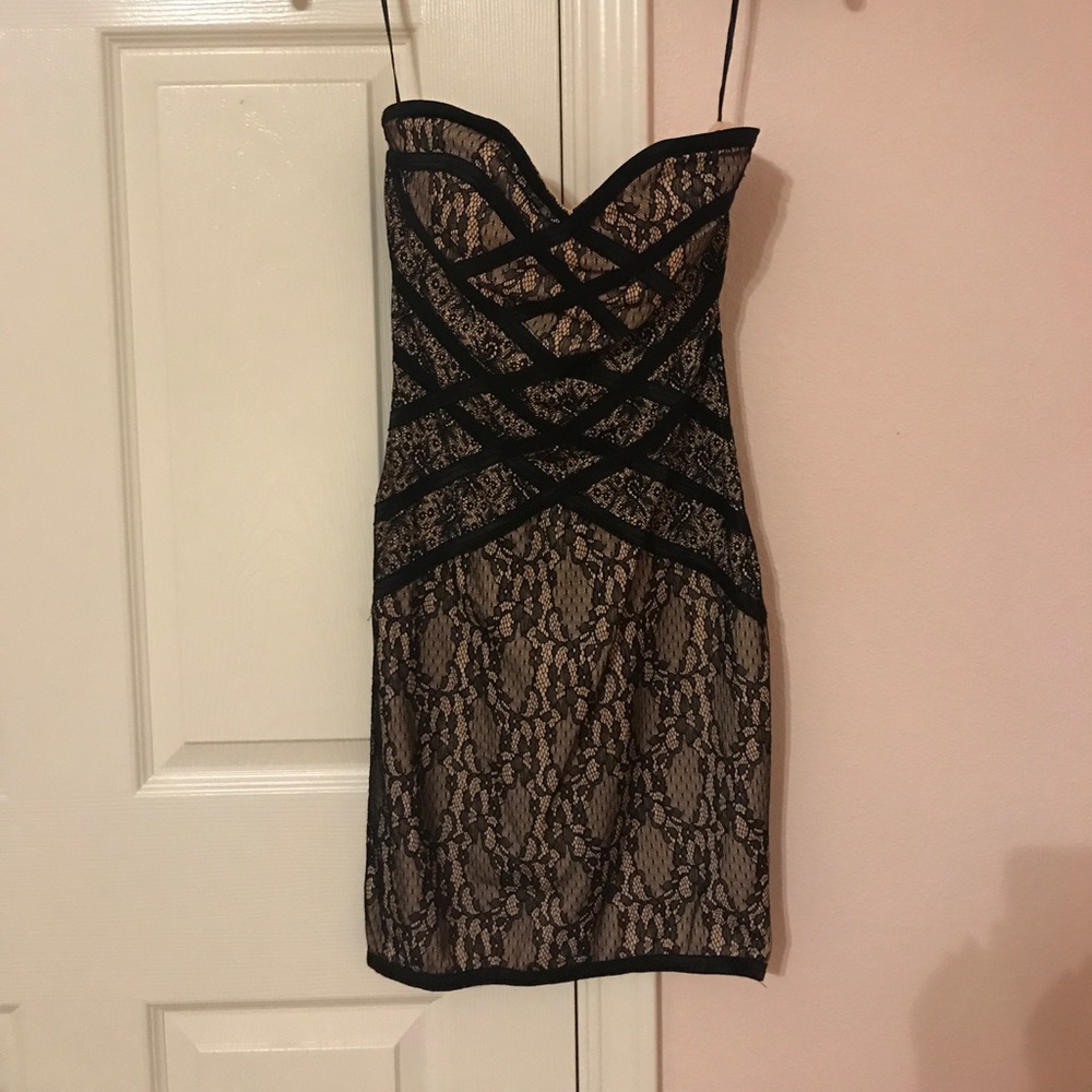 Dress - Picture 2 of 3