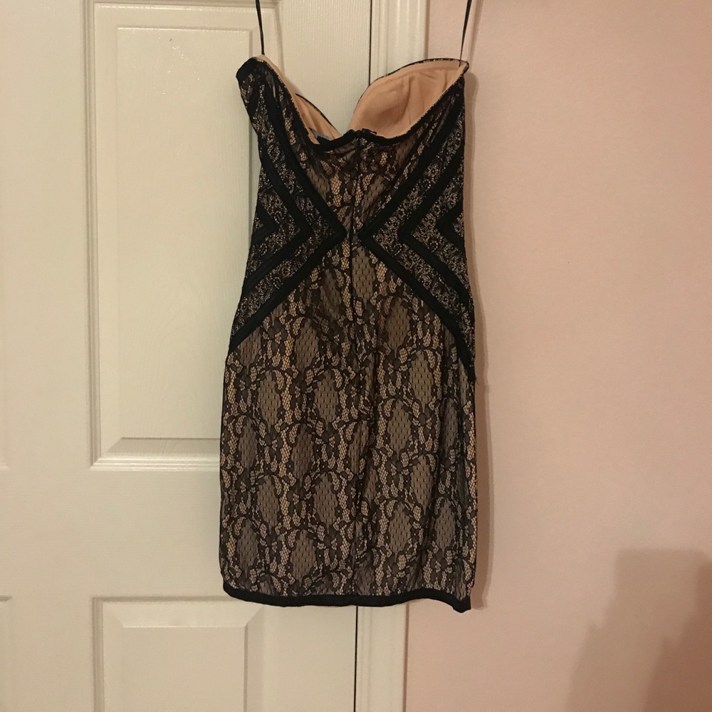 Dress - Picture 3 of 3