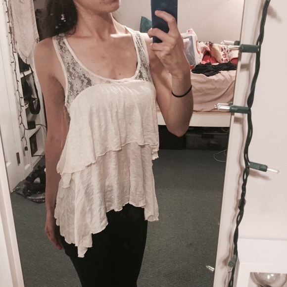 Off White Layered Tank Top - Picture 5 of 6