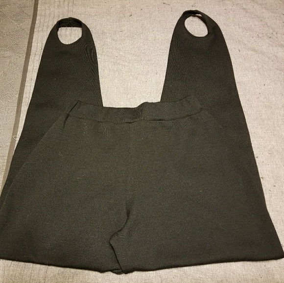 ❌SOLD❌ Bundle of 2 Stirrup Leggings - Picture 2 of 7