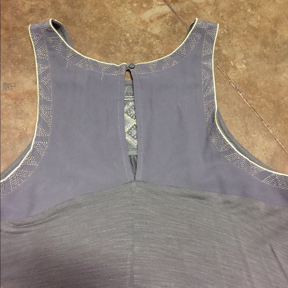 Top - Picture 3 of 3