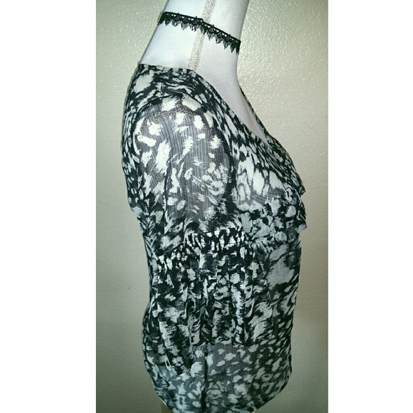 Ann Taylor Loft Women's Top Sz Small Career - Picture 4 of 4