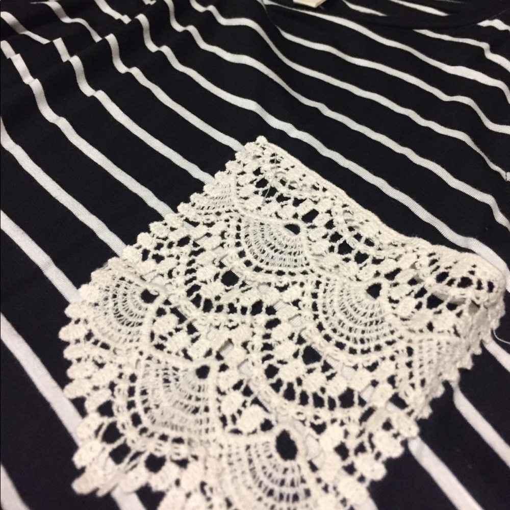 Top - Picture 3 of 3