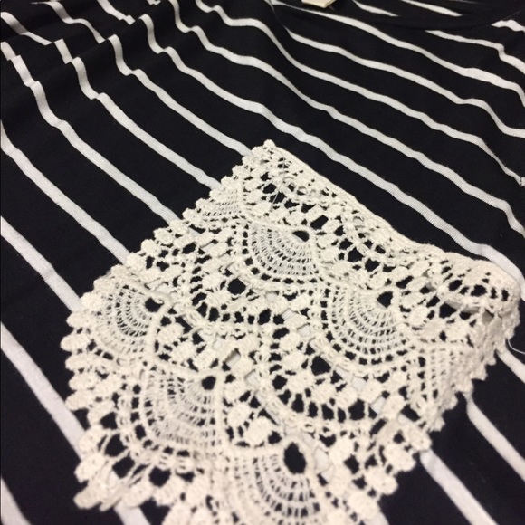 Top - Picture 3 of 3