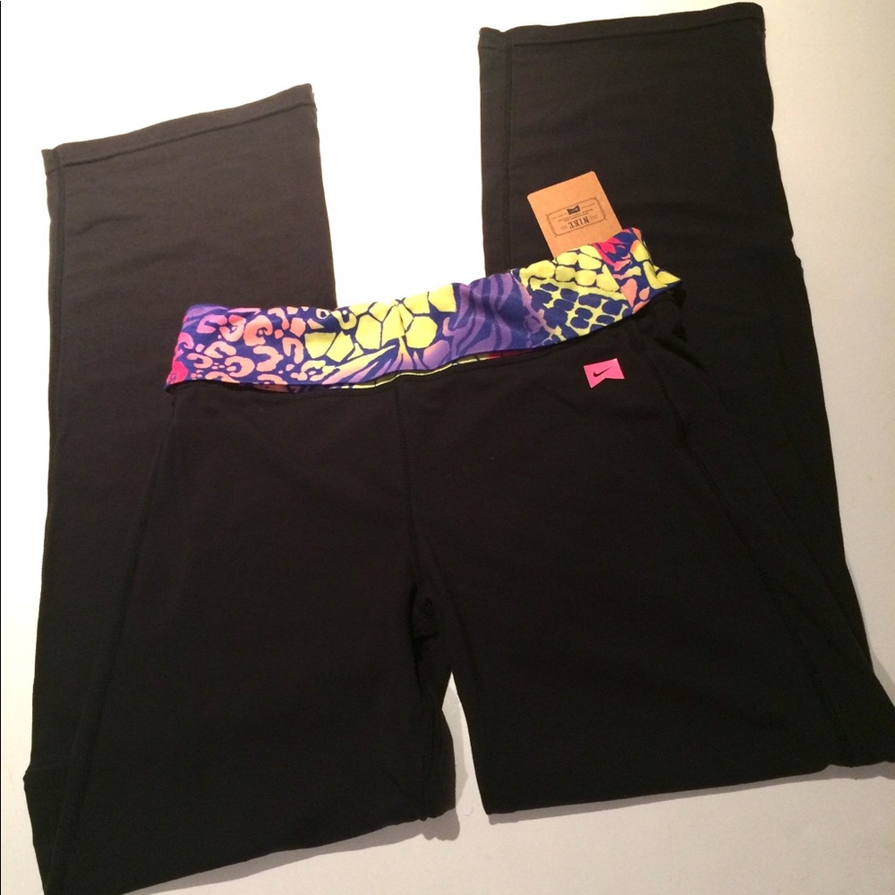 Nike jogging pants girls XL