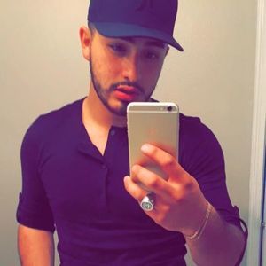 Meet your Posher, Johnny