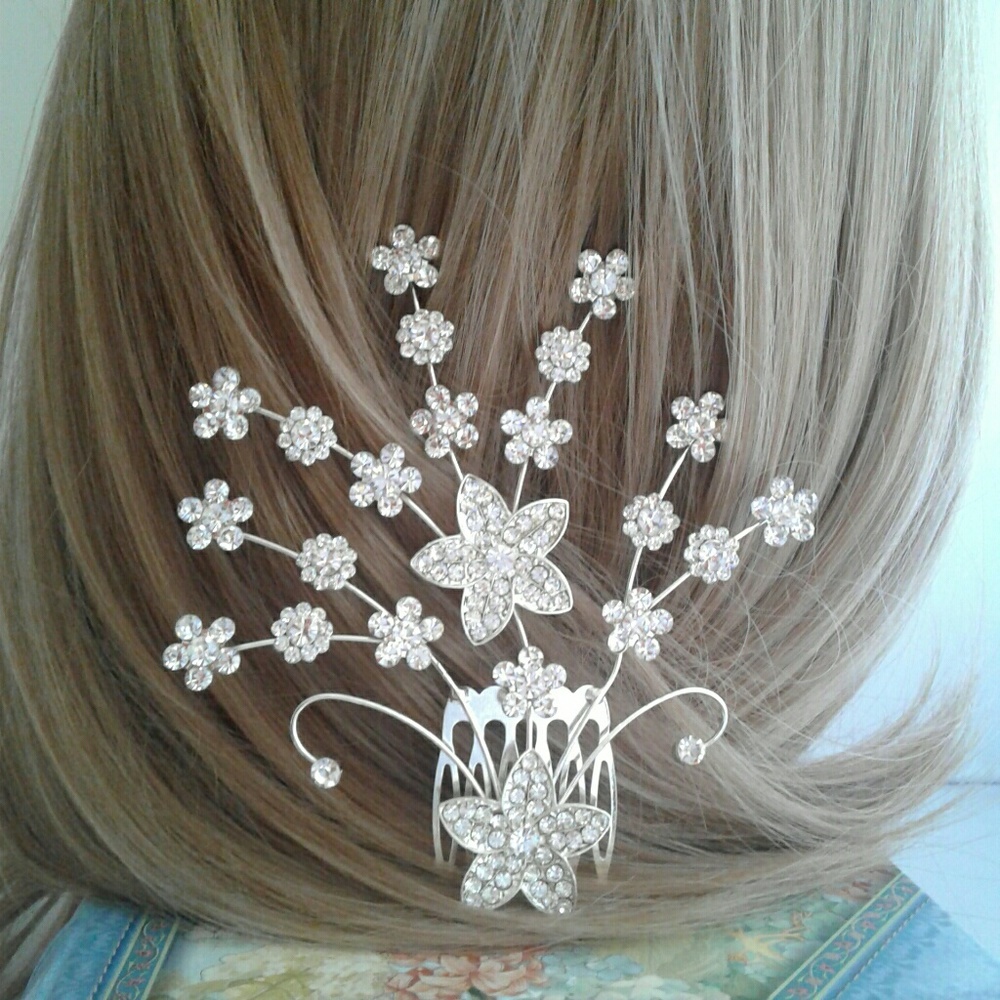 🌸Hairpiece - Picture 1 of 1
