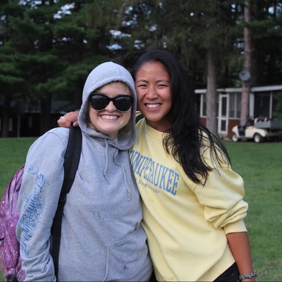 Meet your Posher, Emily! - Picture 8 of 8