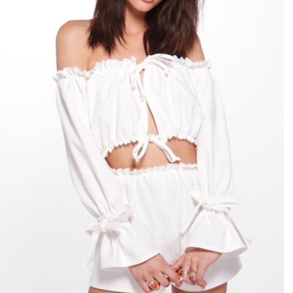 White Boohoo Off The Shoulder Frills Crop Top