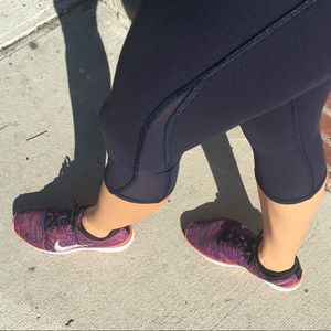 Lululemon BEST run/spinning crops 17" NAVY NWOT