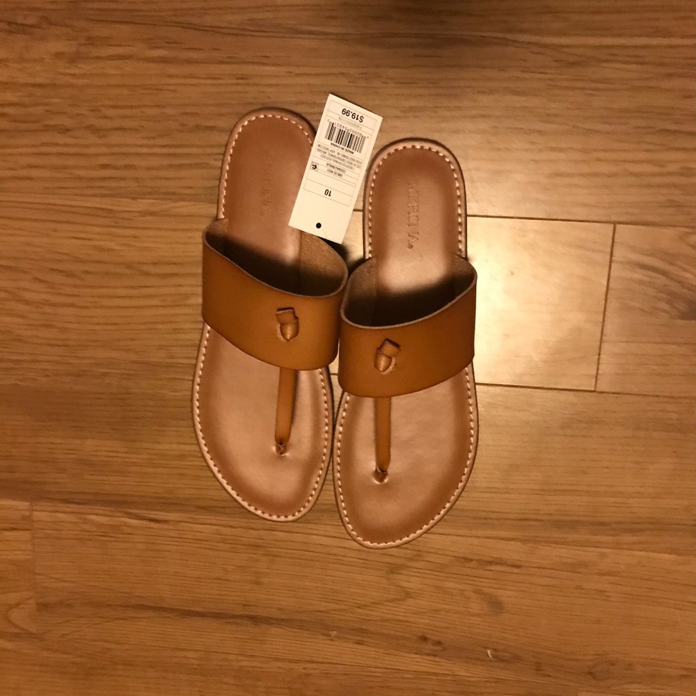 Size 10 Merona Leather Sandals