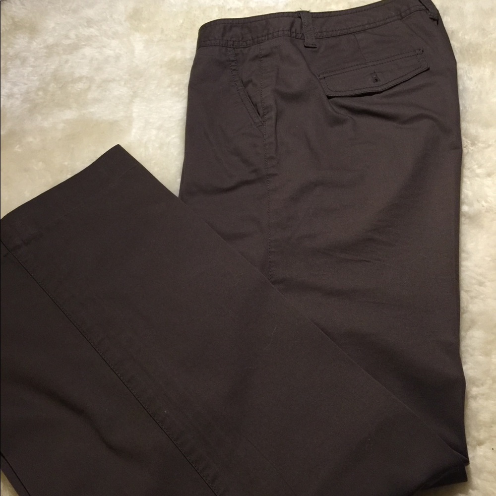 GAP olive-shade slacks