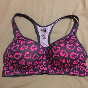 Pink Victoria secret push up bra size L