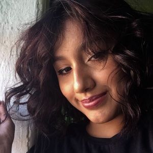 Meet your Posher, Joselin