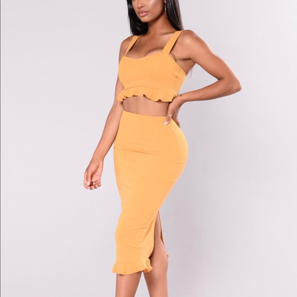 two piece set - mustard