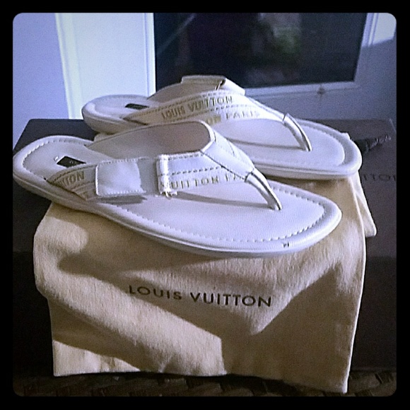 NIB Authentic Louis Vuitton flip flops - Picture 3 of 6