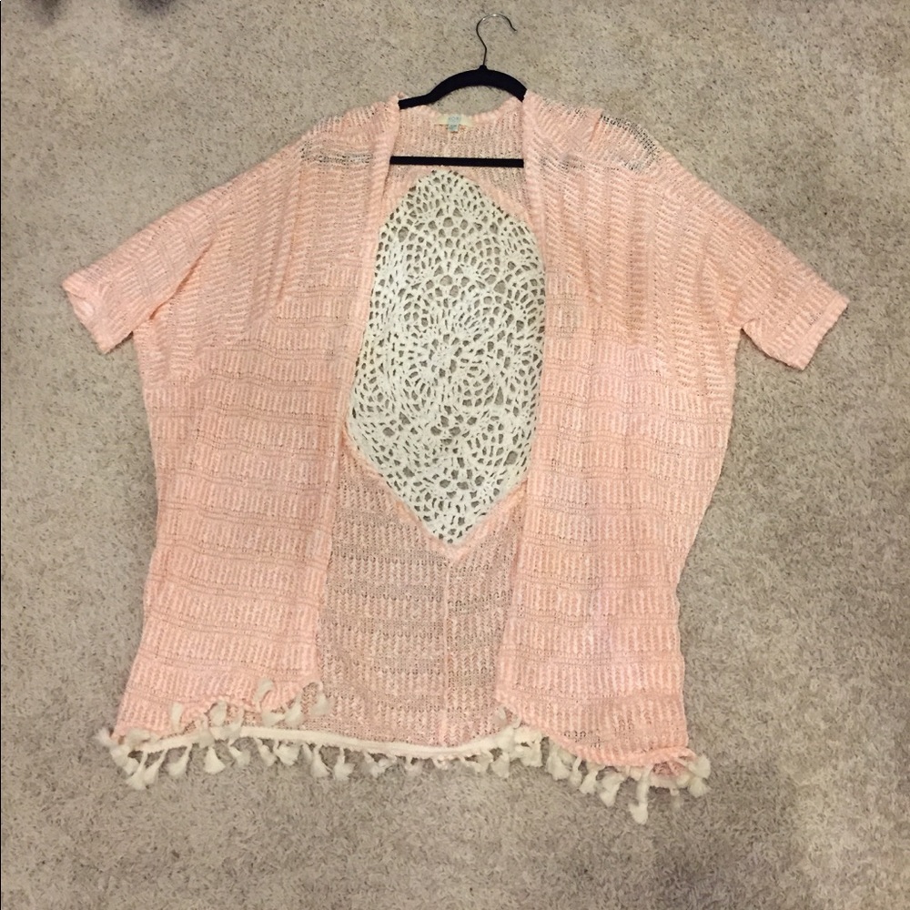 Brand new/peach sweater