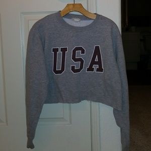 USA Brandy Melville Cropped Crewneck Sweater