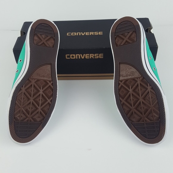 *NEW* Converse Chuck Taylor All Star Men-7/Women-9 - Picture 3 of 4