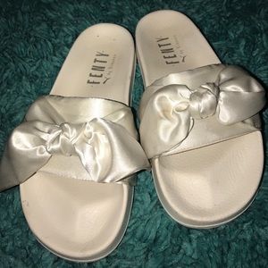 Rihanna fenty puma slides
