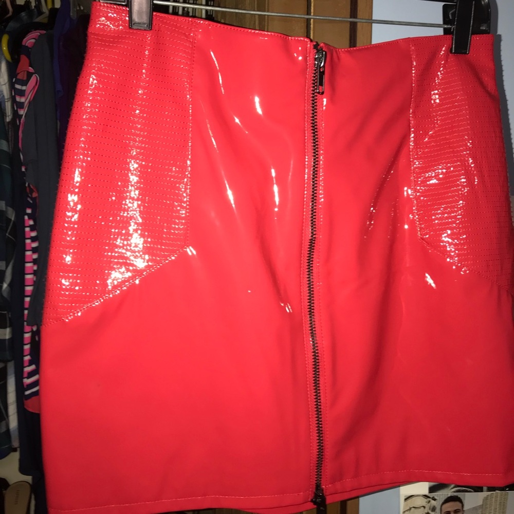 leather skirt