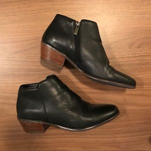 Crown Vintage Boots