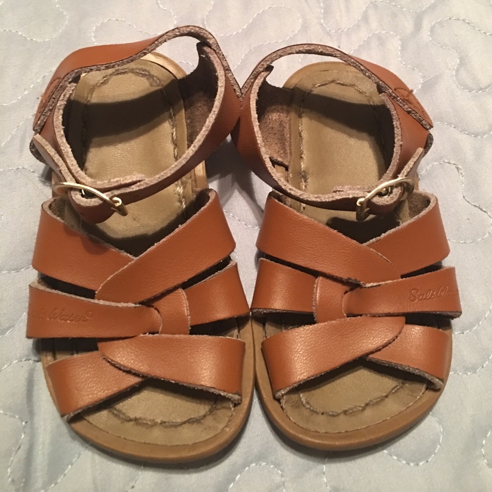 Saltwater Sandles