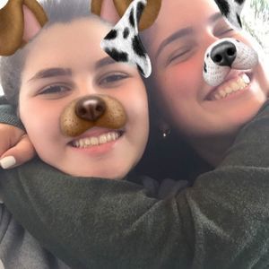 Meet your Posher, Alexandra