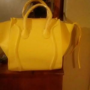 hand bag