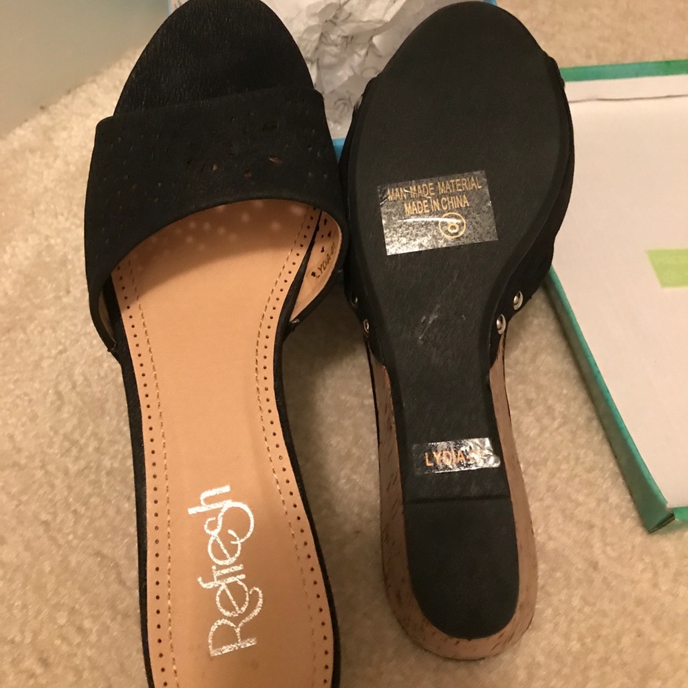 Wedge shoes