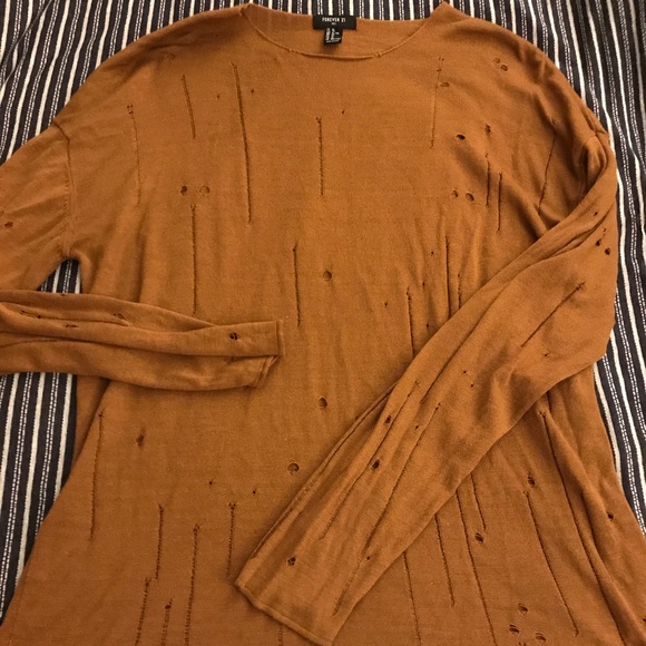 Distressed men's mustard color long sleeve - Picture 1 of 2