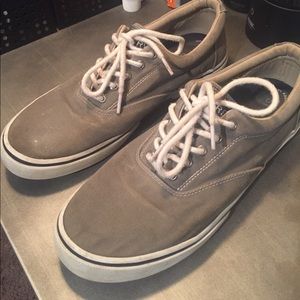 Grey memory foam oxford sperrys